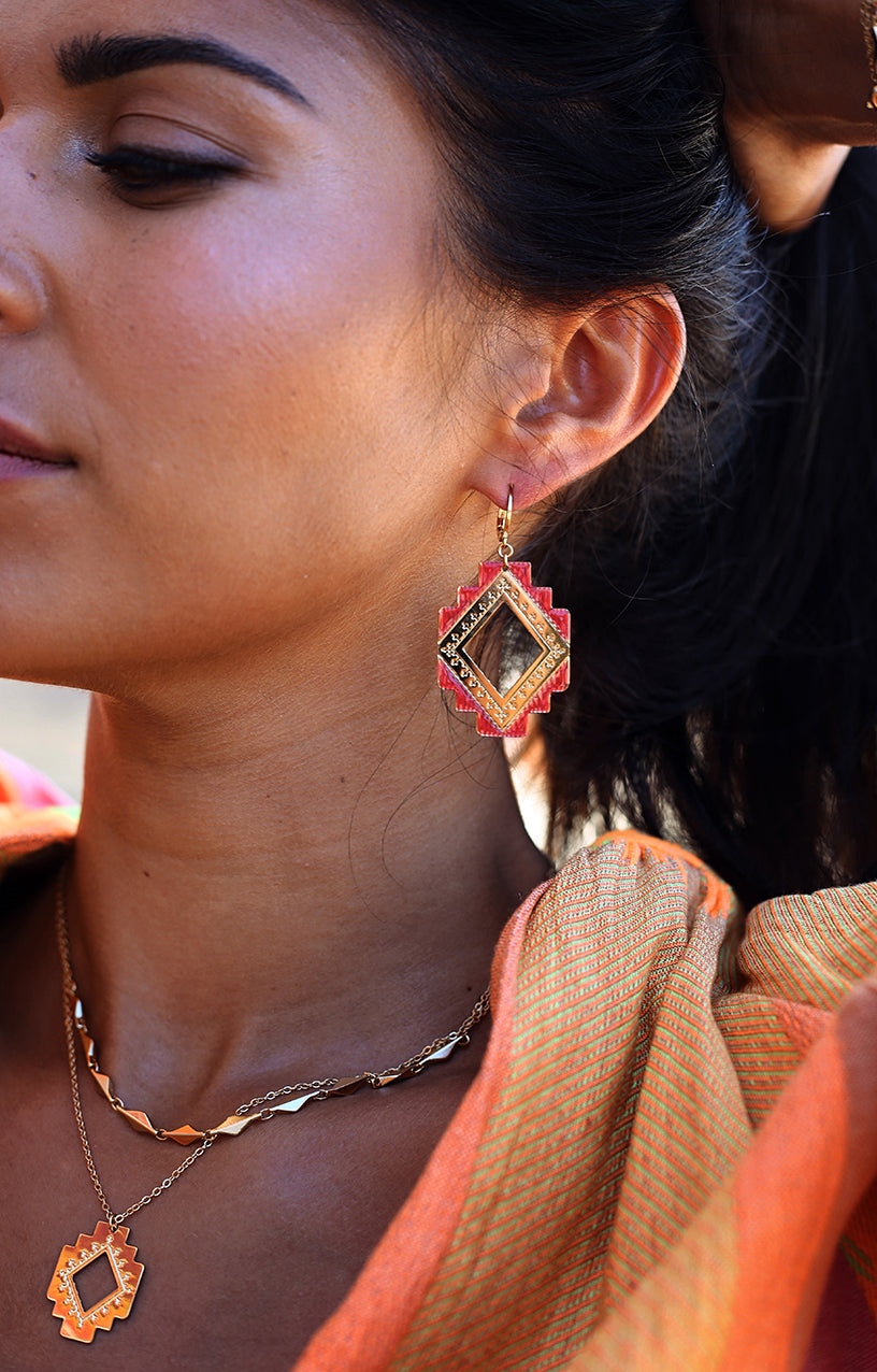 GRANDES BOUCLES D'OREILLE KILIM EMAILLÉES