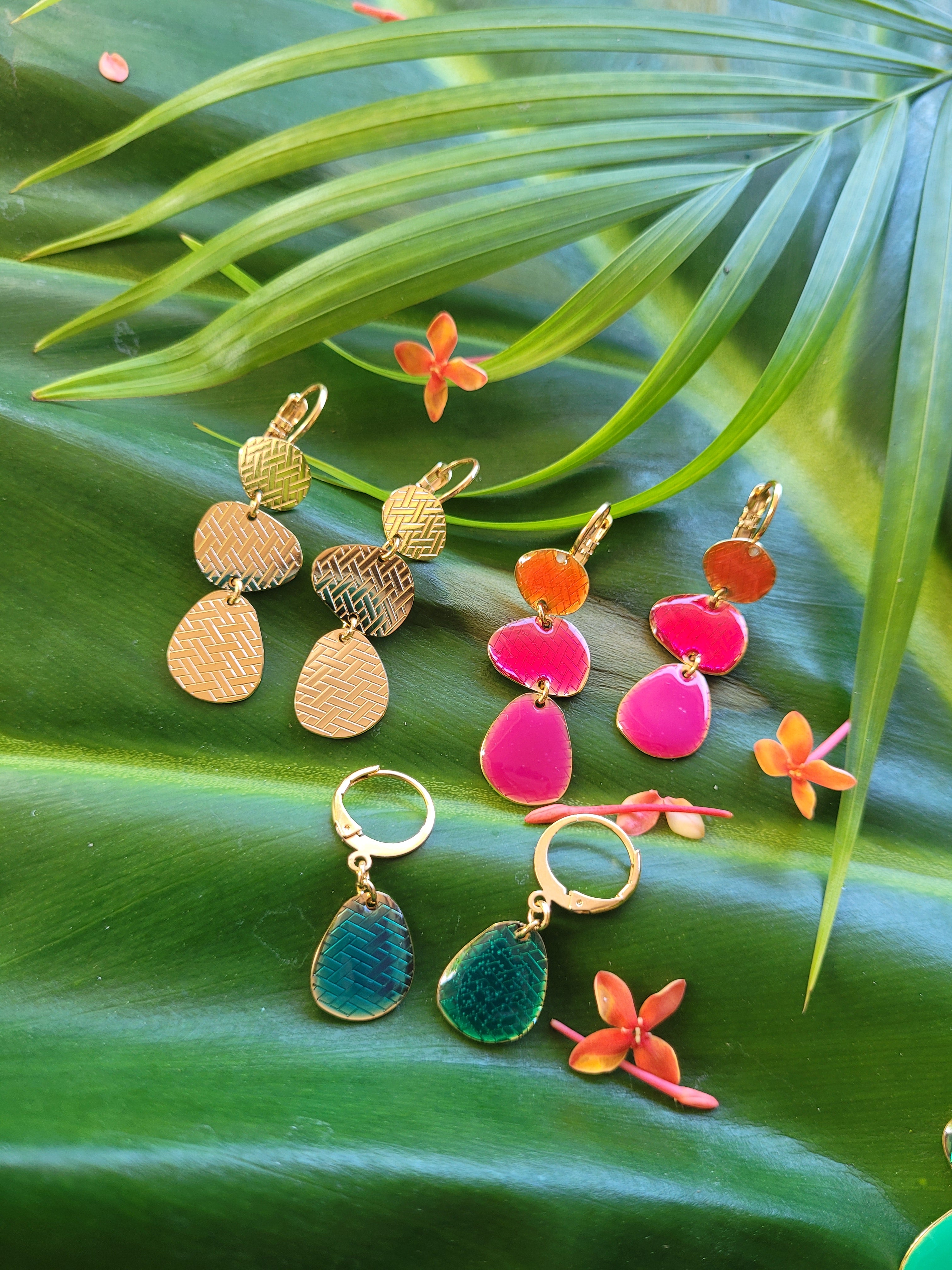 BOUCLES D'OREILLE SAINTES - TROPIQUES